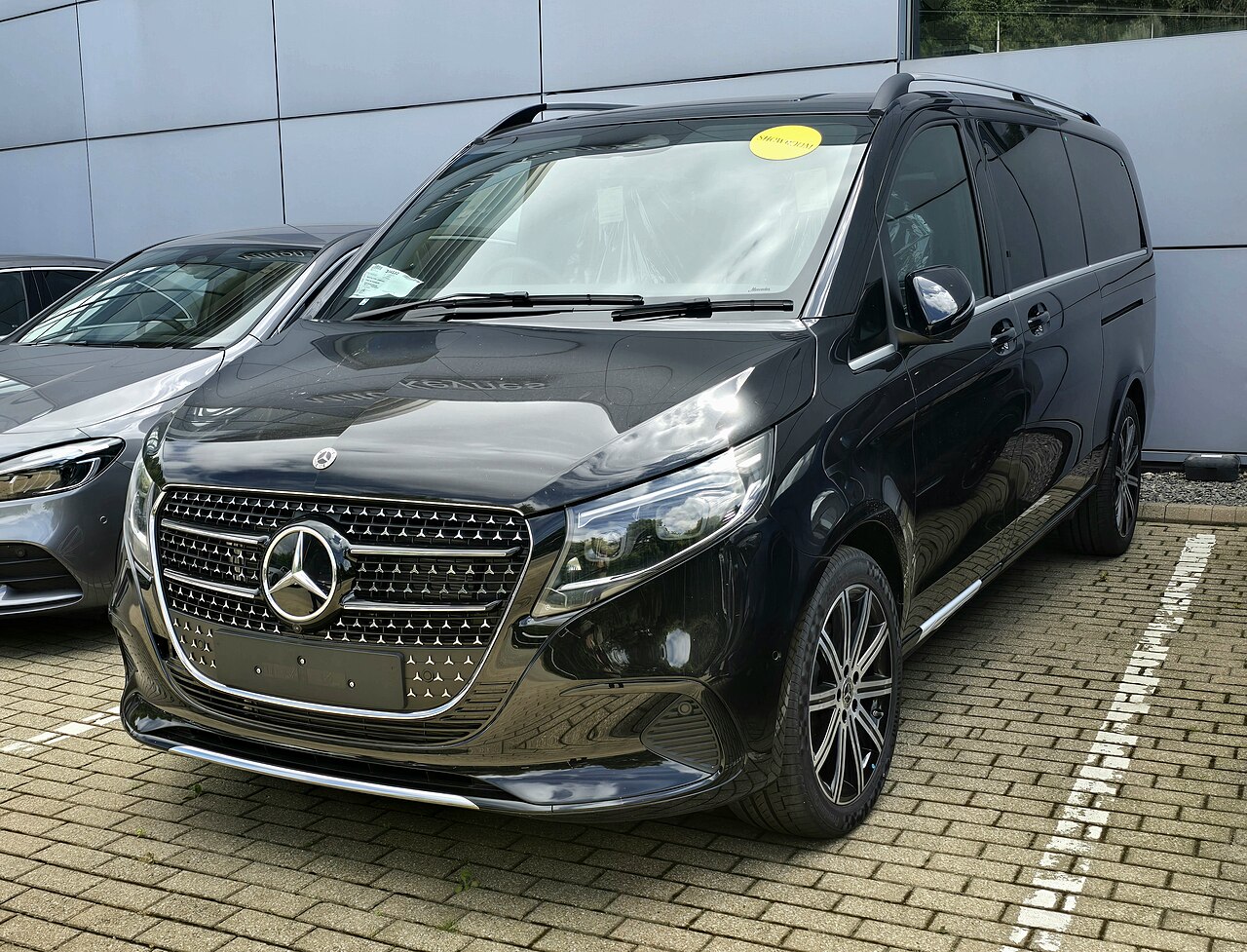 Mercedes-Benz V-Class W447 2023 facelift photographed in 2024; illustrative model reference